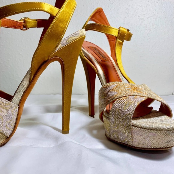 Missoni silk platforms✨ - Picture 2 of 3